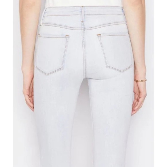 Frame Le crop mini raw hem division light wash denim Jean size 30 - Picture 2 of 9